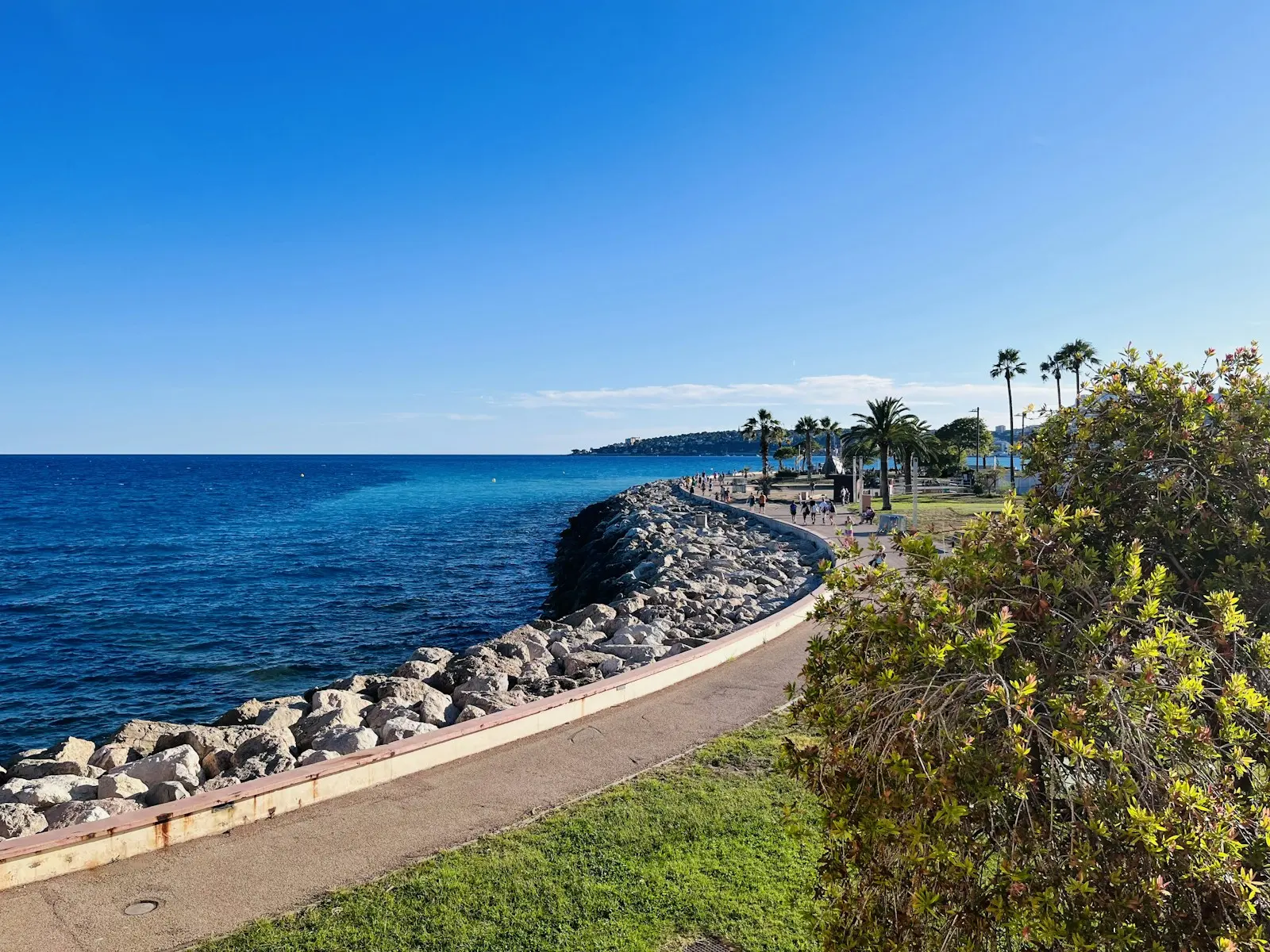Vieille Ville · Garavan — Menton